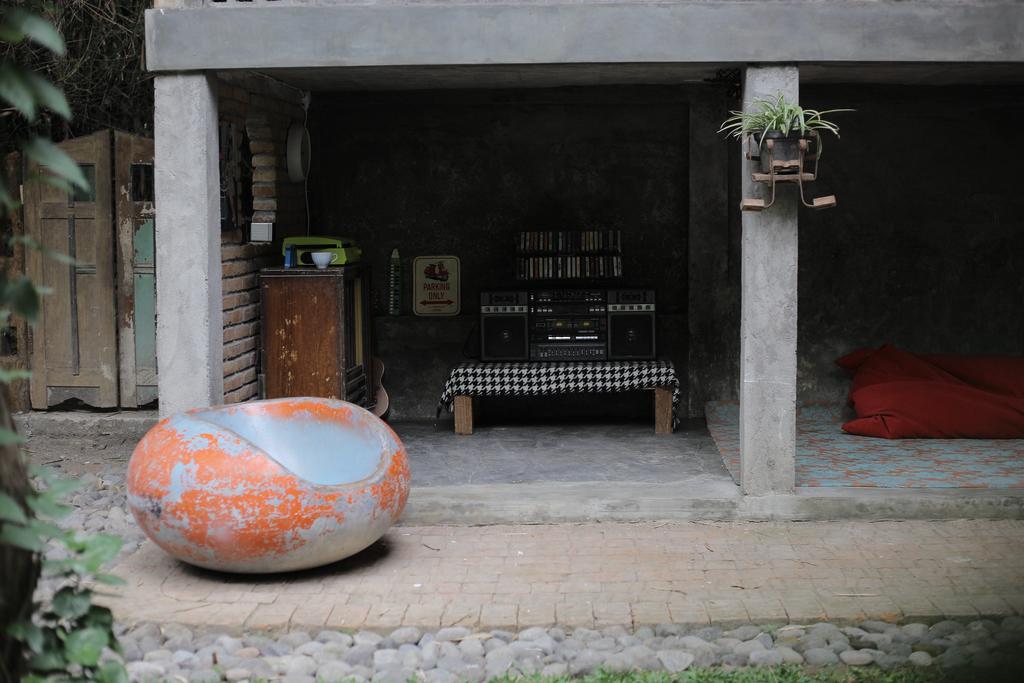 Rumah Senjakala Bantul Exteriér fotografie
